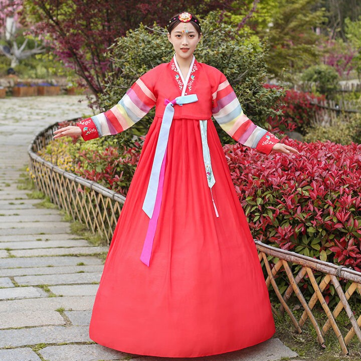 Korean Traditional Women Embroidered Wedding Orthodox Korean Folk Costume 4