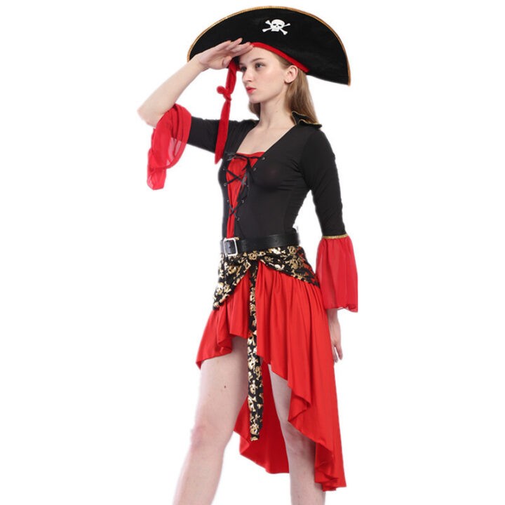 Scary Pirate Halloween Costume 3