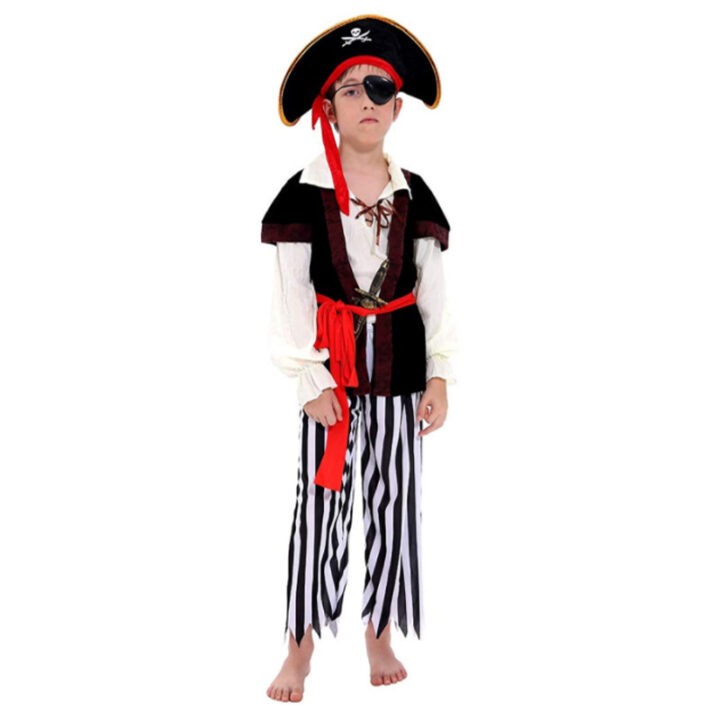 Spooky Pirate Suit for Halloween Kids 1